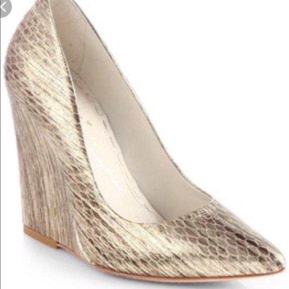 Alice + Olivia Shoes - GOLD ALICE AND OLIVIA WEDGES